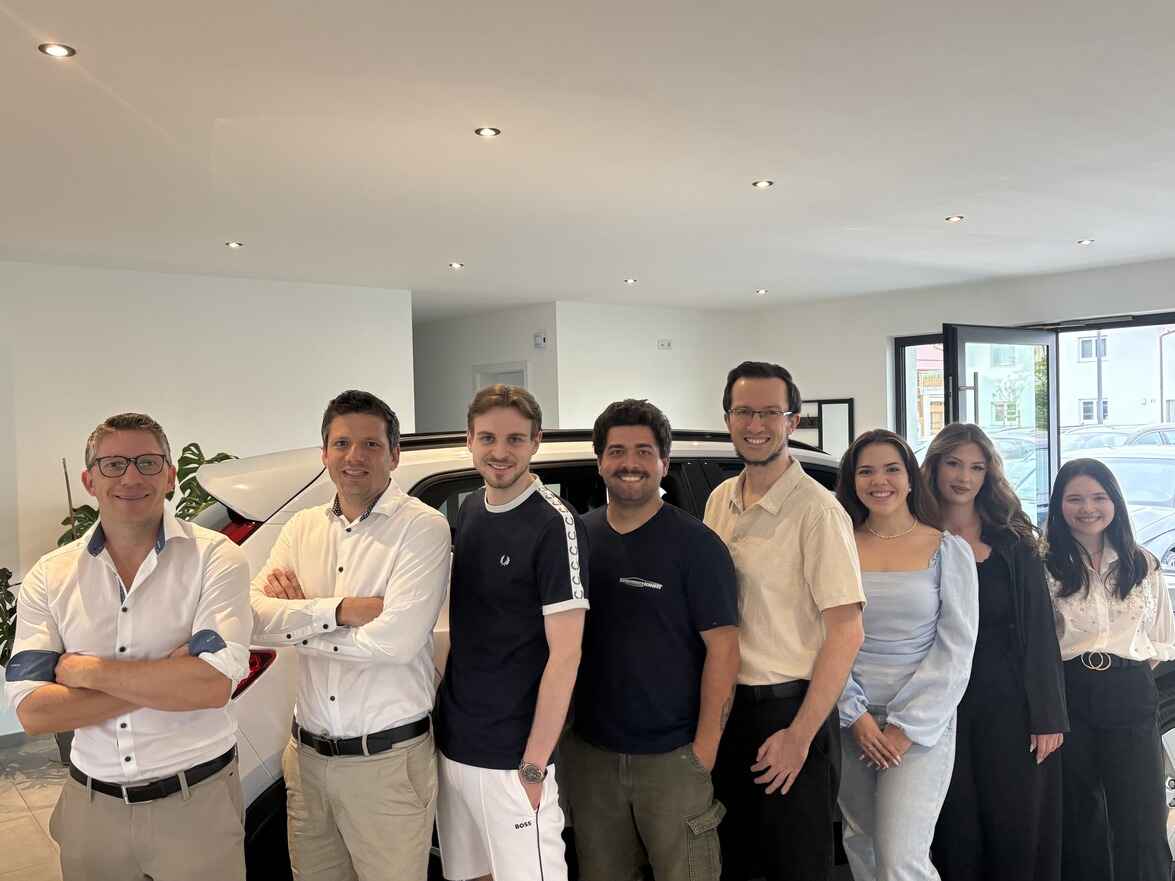 Das Team von EU Neuwagen Knott
