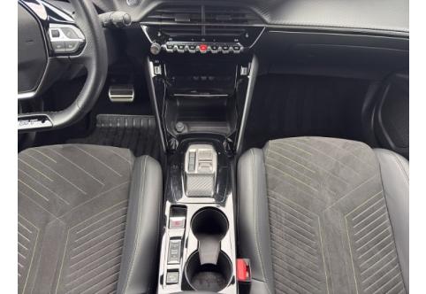 Peugeot 2008 #8