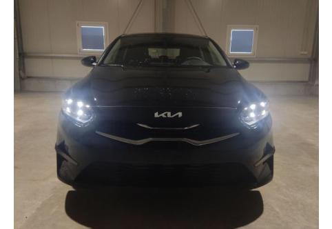 KIA cee'd #1
