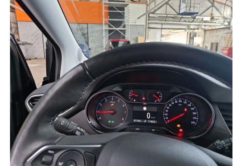 Opel Crossland X #11