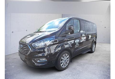 Ford Tourneo Custom #1