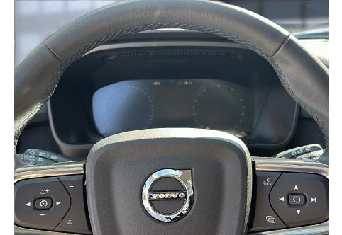 Volvo XC40 #11
