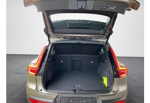 Volvo XC40 #14