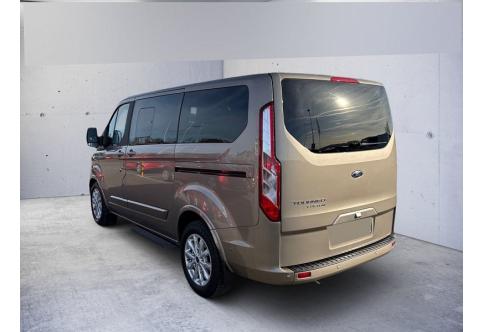 Ford Tourneo Custom #4