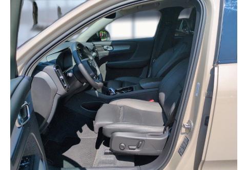 Volvo XC40 #8