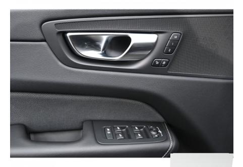 Volvo XC60 #32