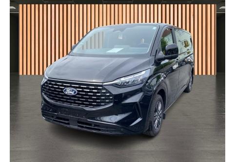 Ford Tourneo Custom #2