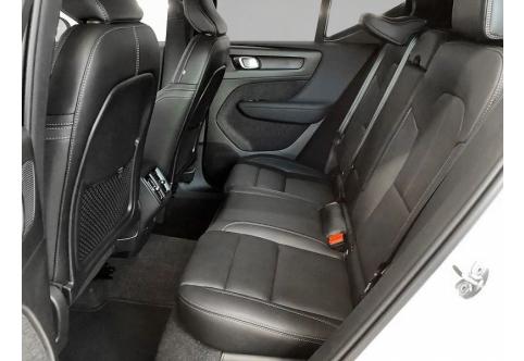 Volvo XC40 #8