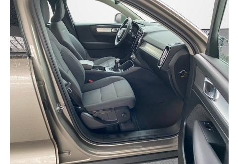 Volvo XC40 #12