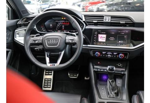 Audi RSQ3 #7