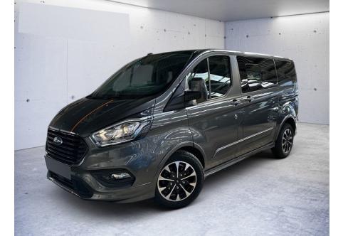 Ford Tourneo Custom #1