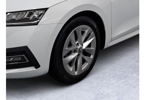 Skoda Octavia #7