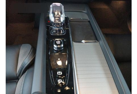 Volvo XC60 #11