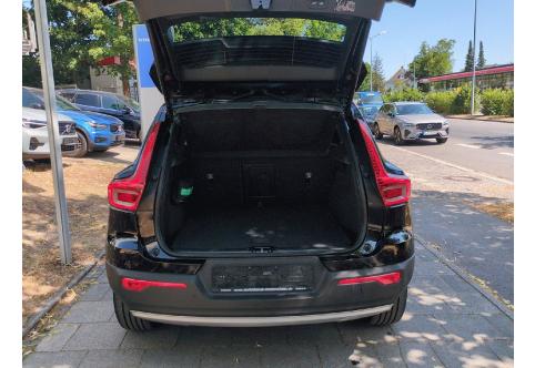 Volvo XC40 #25