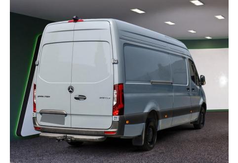 Mercedes-Benz Sprinter #3