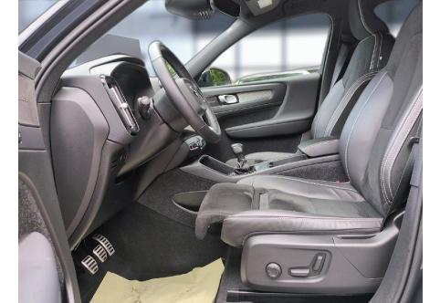 Volvo XC40 #9