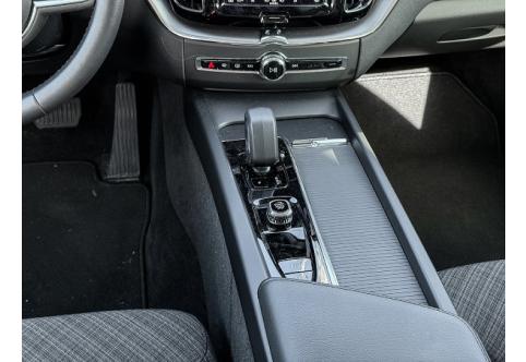 Volvo XC60 #8