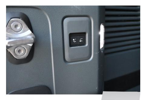 Land Rover Defender #7