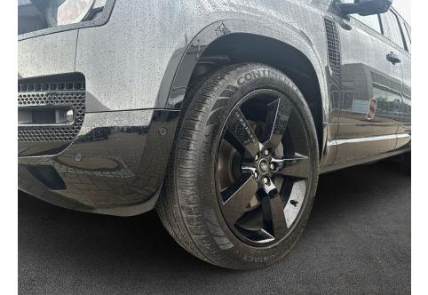 Land Rover Defender #12