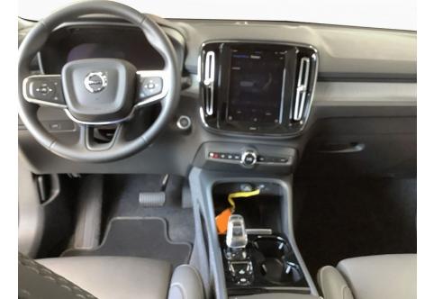 Volvo XC40 #9