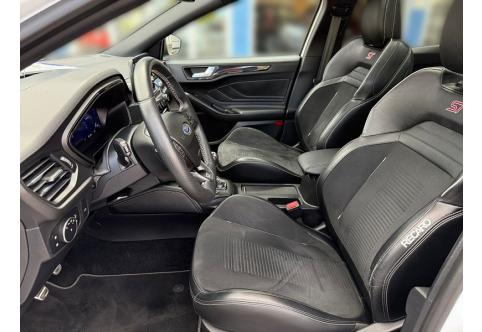 Ford Focus #9