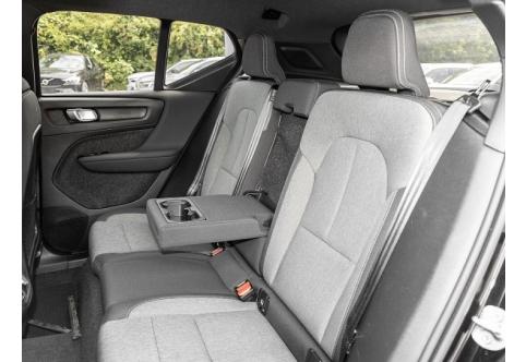 Volvo XC40 #17