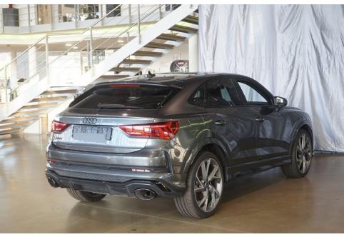 Audi RSQ3 #4