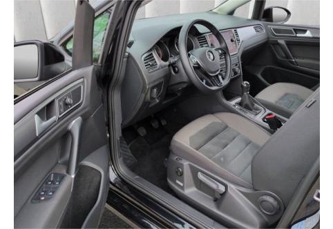VW Golf Sportsvan #7