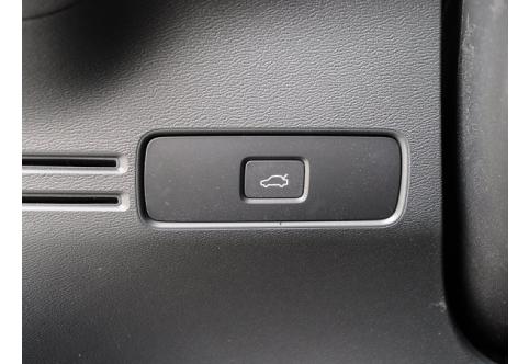 Volvo XC40 #11