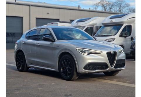 Alfa Romeo Stelvio #4