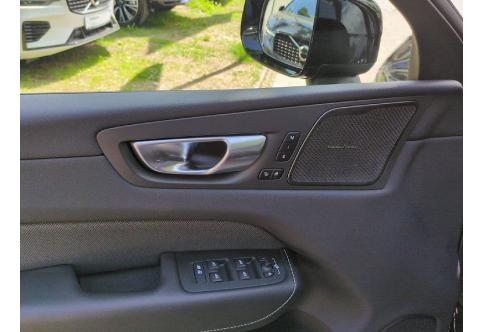Volvo XC60 #6