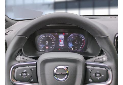 Volvo XC40 #12