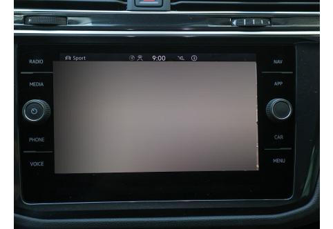 VW Tiguan #10
