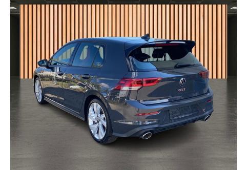 VW Golf #8