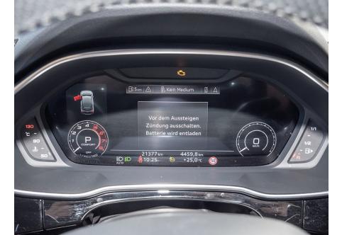 Audi RSQ3 #13