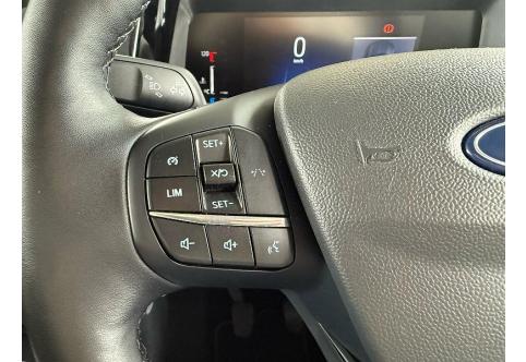 Ford Tourneo Courier #26