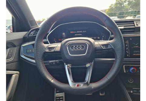 Audi Q3 #16