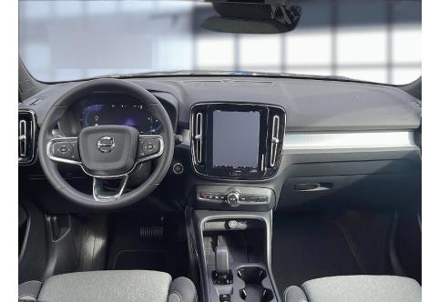 Volvo XC40 #8