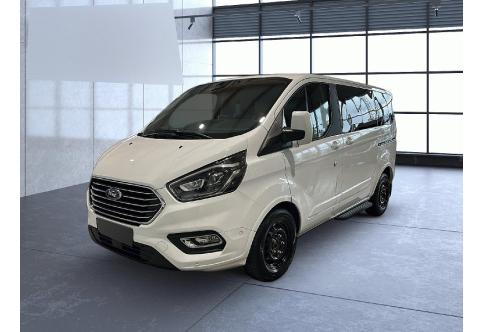 Ford Tourneo Custom #1
