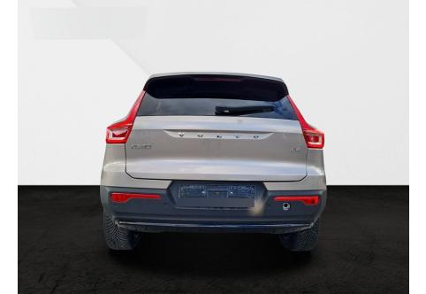 Volvo XC40 #4