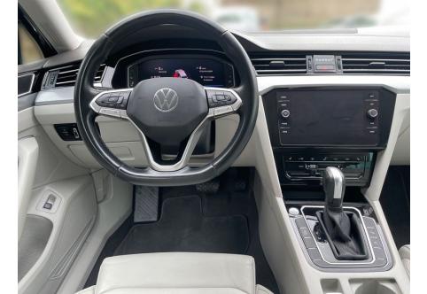 VW Passat #11