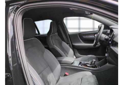 Volvo XC40 #14