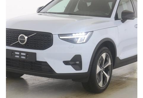 Volvo XC40 #8