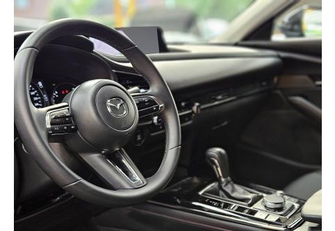 Mazda CX-30 #11
