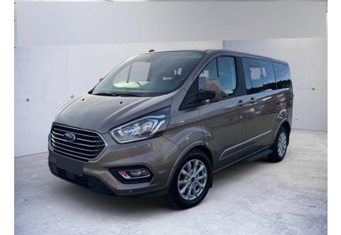 Ford Tourneo Custom #2