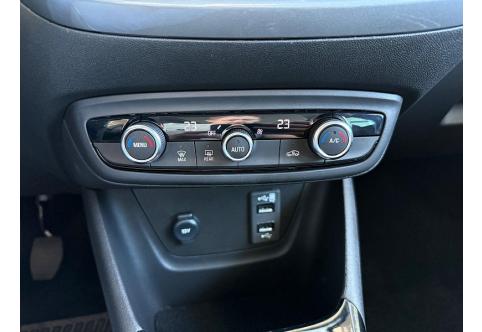 Opel Crossland X #22