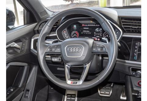 Audi RSQ3 #7