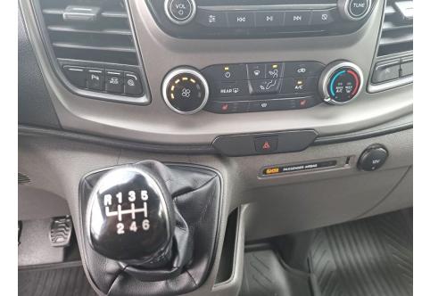 Ford Tourneo Custom #20
