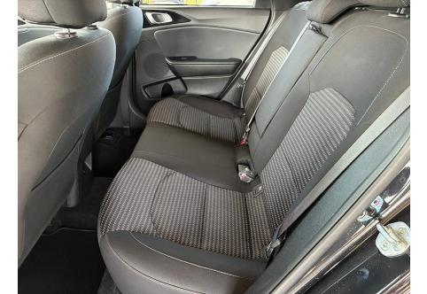KIA cee'd #11