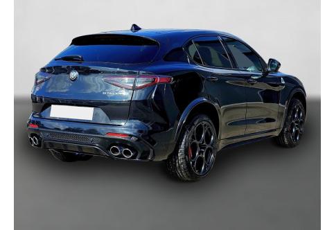 Alfa Romeo Stelvio #2